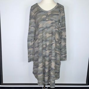 RAE MODE Green Camo Super Soft Long Sleeve V-Neck Swing Dress Small NWT